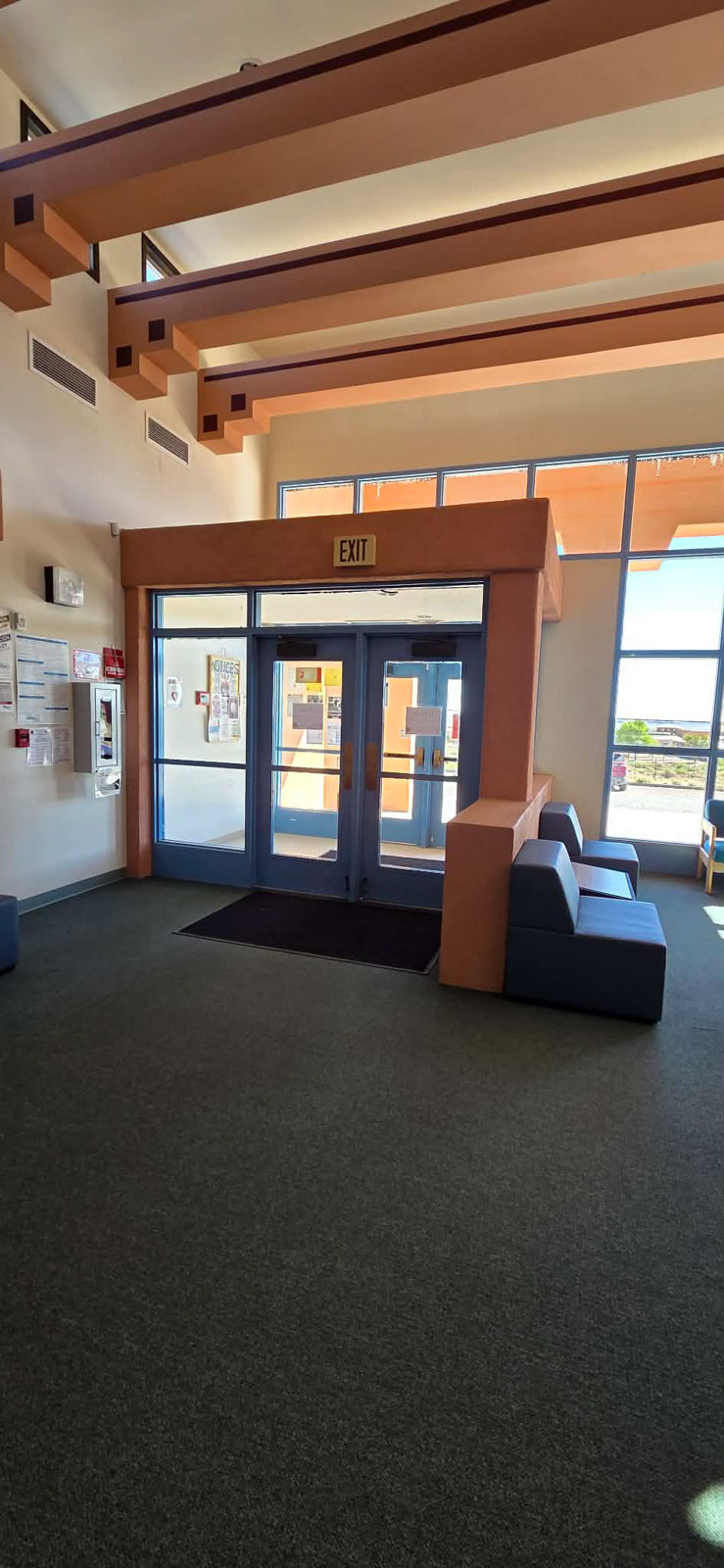 Crpt Ctr FrtDoor Handicap Access